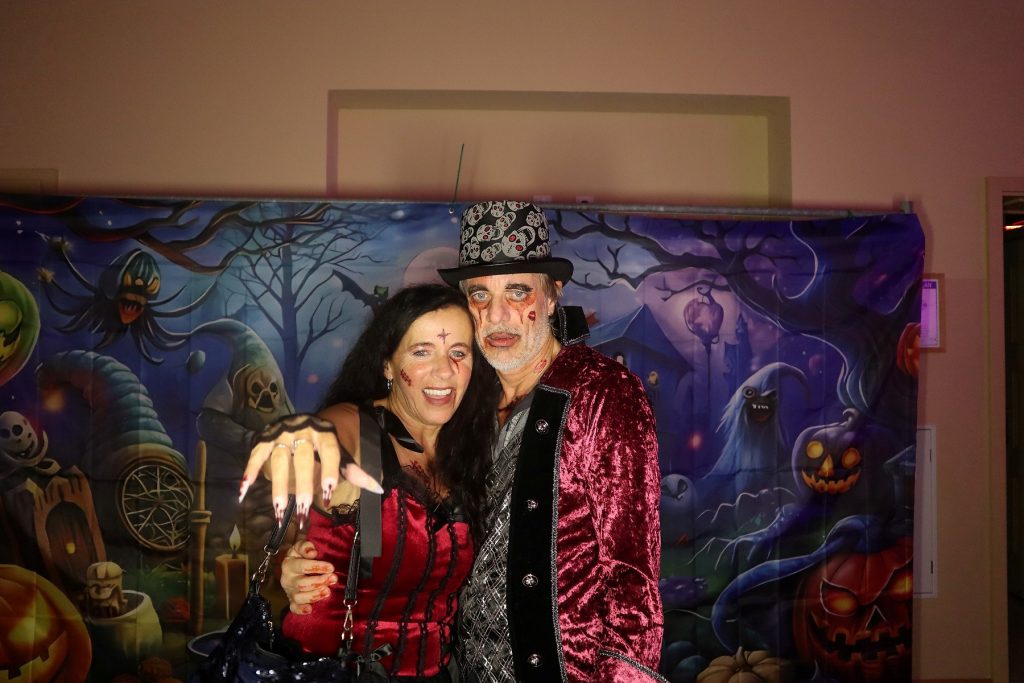Halloween Volkshaus Meiningen 30.10.2025 – Volkshaus Meiningen – 30.10.2025 – Gäste feiern in der Eventschmiede Meiningen