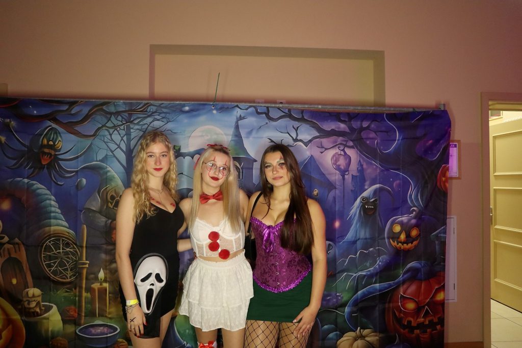 Halloween Volkshaus Meiningen 30.10.2025 – Volkshaus Meiningen – 30.10.2025 – Gäste feiern in der Eventschmiede Meiningen