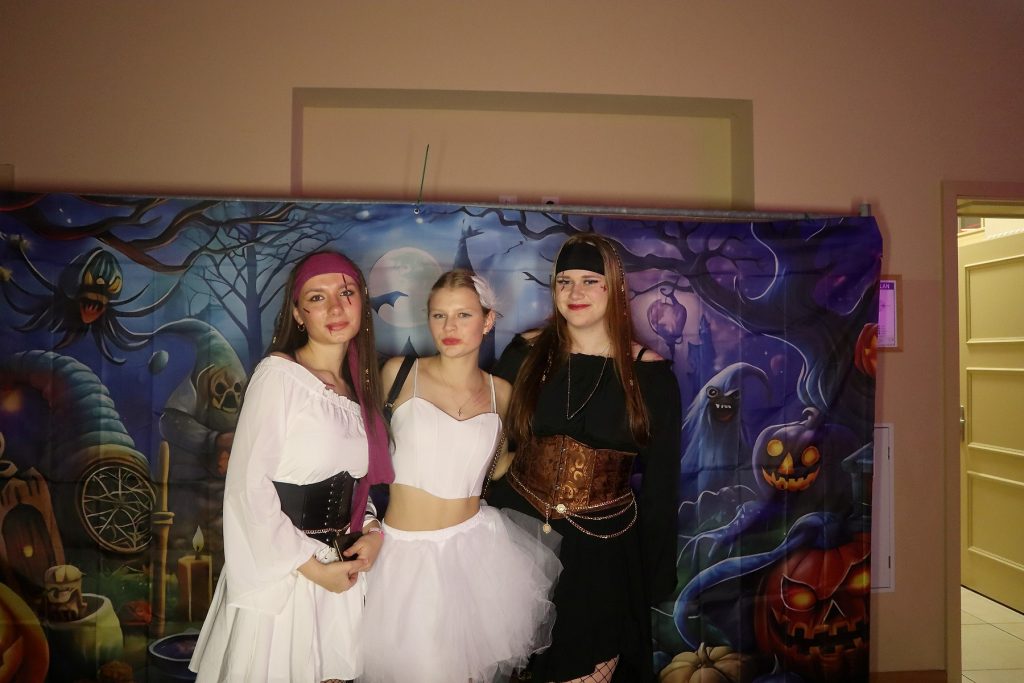 Halloween Volkshaus Meiningen 30.10.2025 – Volkshaus Meiningen – 30.10.2025 – Gäste feiern in der Eventschmiede Meiningen