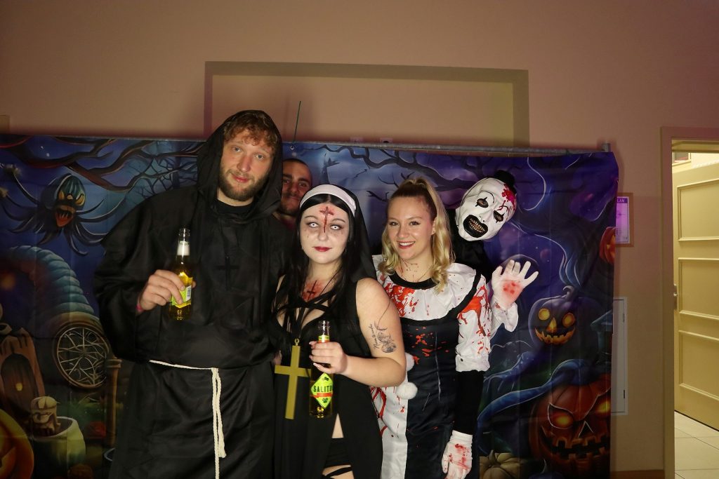Halloween Volkshaus Meiningen 30.10.2025 – Volkshaus Meiningen – 30.10.2025 – Gäste feiern in der Eventschmiede Meiningen