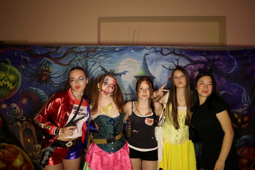 Halloween Volkshaus Meiningen 30.10.2025 – Volkshaus Meiningen – 30.10.2025 – Gäste feiern in der Eventschmiede Meiningen