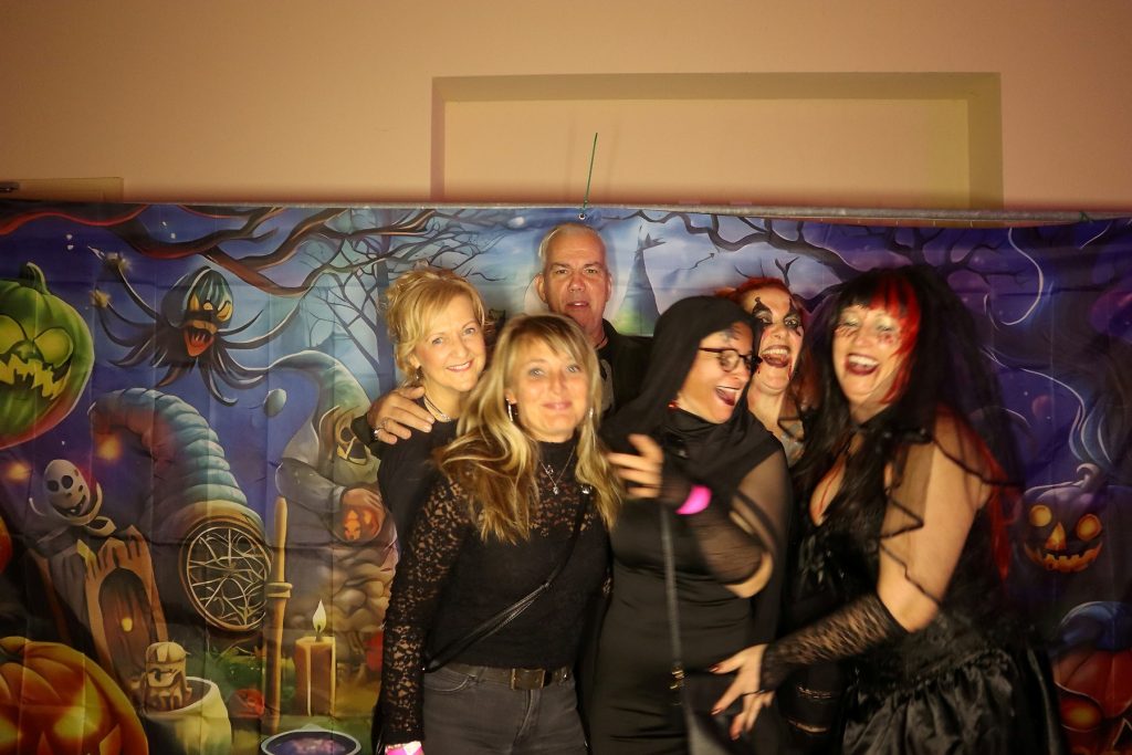 Halloween Volkshaus Meiningen 30.10.2025 – Volkshaus Meiningen – 30.10.2025 – Gäste feiern in der Eventschmiede Meiningen