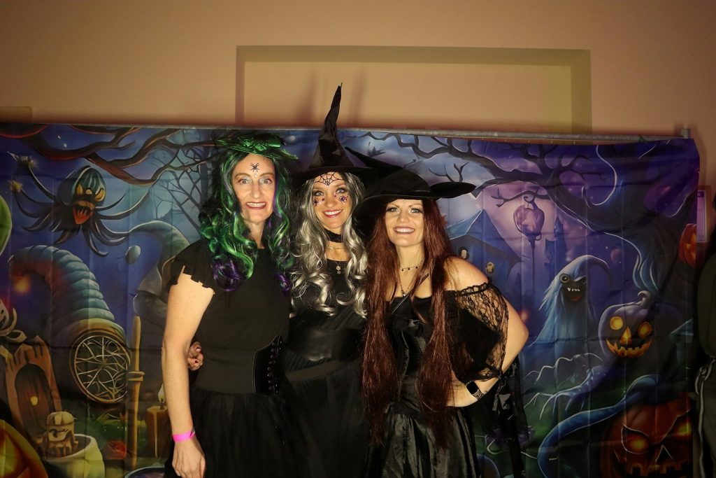 Halloween Volkshaus Meiningen 30.10.2025 – Volkshaus Meiningen – 30.10.2025 – Gäste feiern in der Eventschmiede Meiningen