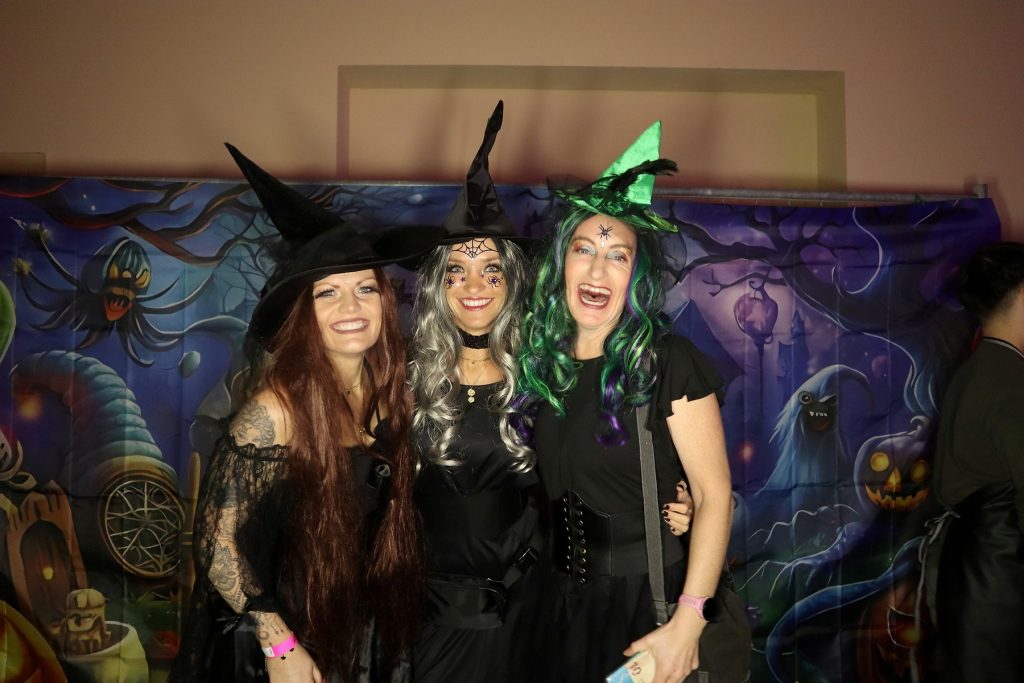 Halloween Volkshaus Meiningen 30.10.2025 – Volkshaus Meiningen – 30.10.2025 – Gäste feiern in der Eventschmiede Meiningen