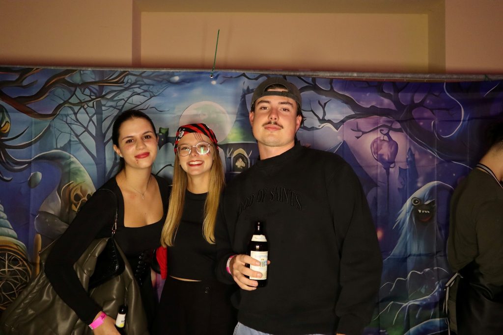 Halloween Volkshaus Meiningen 30.10.2025 – Volkshaus Meiningen – 30.10.2025 – Gäste feiern in der Eventschmiede Meiningen