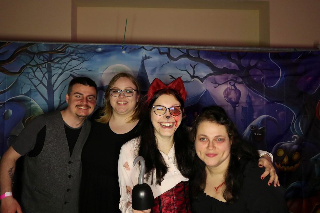 Halloween Volkshaus Meiningen 30.10.2025 – Volkshaus Meiningen – 30.10.2025 – Gäste feiern in der Eventschmiede Meiningen