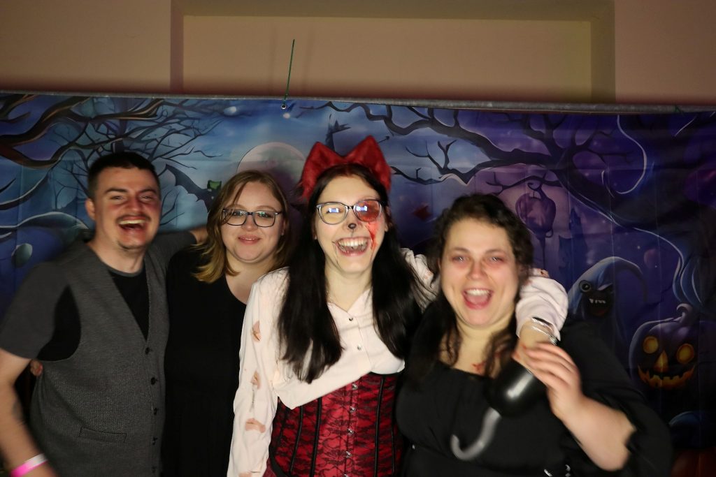 Halloween Volkshaus Meiningen 30.10.2025 – Volkshaus Meiningen – 30.10.2025 – Gäste feiern in der Eventschmiede Meiningen