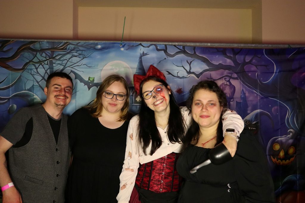 Halloween Volkshaus Meiningen 30.10.2025 – Volkshaus Meiningen – 30.10.2025 – Gäste feiern in der Eventschmiede Meiningen