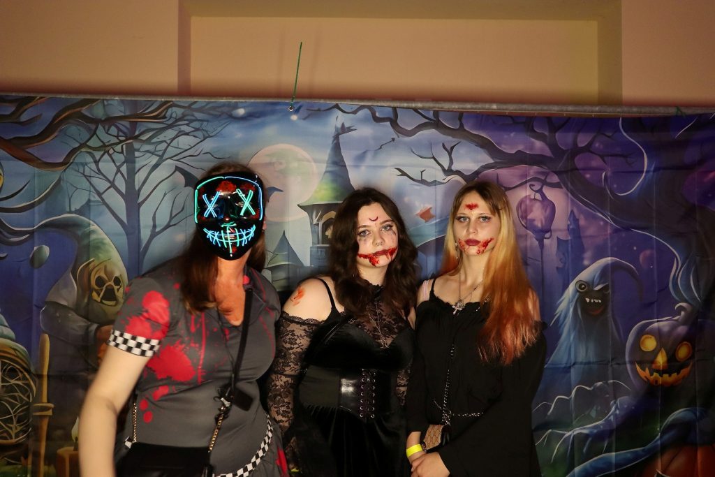 Halloween Volkshaus Meiningen 30.10.2025 – Volkshaus Meiningen – 30.10.2025 – Gäste feiern in der Eventschmiede Meiningen