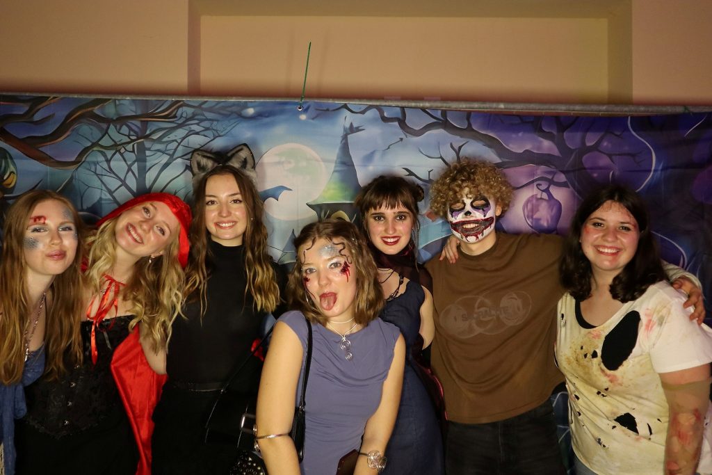 Halloween Volkshaus Meiningen 30.10.2025 – Volkshaus Meiningen – 30.10.2025 – Gäste feiern in der Eventschmiede Meiningen