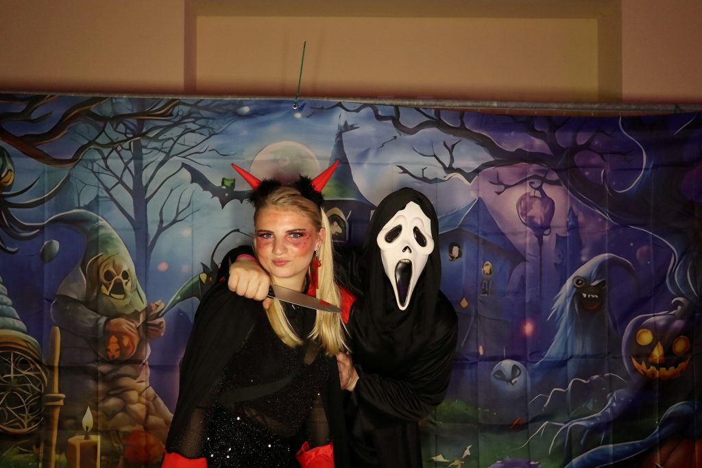 Halloween Volkshaus Meiningen 30.10.2025 – Volkshaus Meiningen – 30.10.2025 – Gäste feiern in der Eventschmiede Meiningen