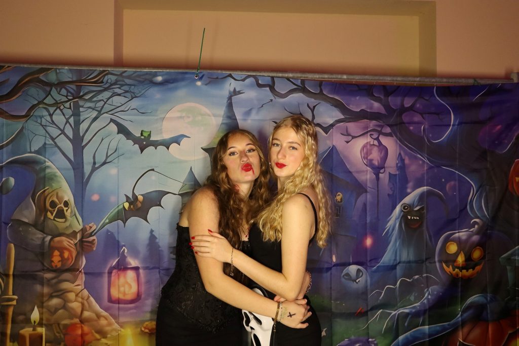 Halloween Volkshaus Meiningen 30.10.2025 – Volkshaus Meiningen – 30.10.2025 – Gäste feiern in der Eventschmiede Meiningen