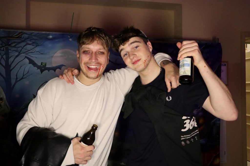 Halloween Volkshaus Meiningen 30.10.2025 – Volkshaus Meiningen – 30.10.2025 – Gäste feiern in der Eventschmiede Meiningen