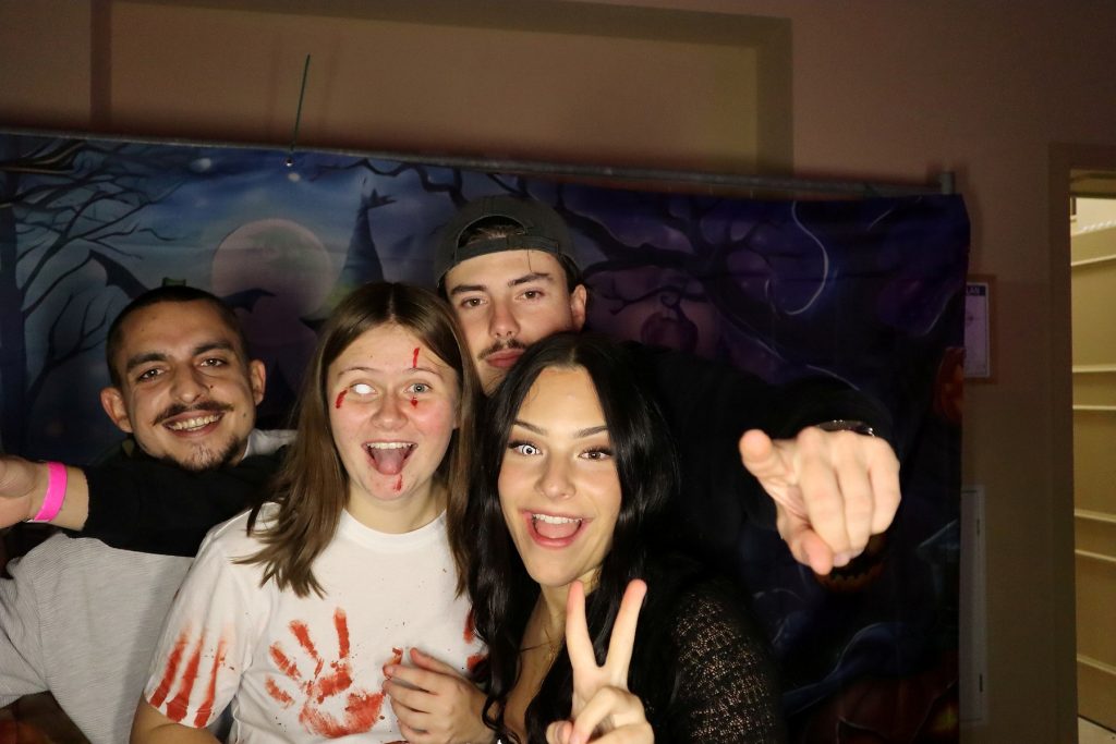 Halloween Volkshaus Meiningen 30.10.2025 – Volkshaus Meiningen – 30.10.2025 – Gäste feiern in der Eventschmiede Meiningen