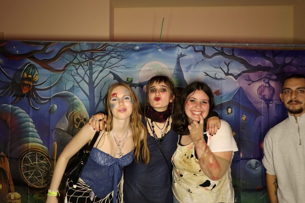 Halloween Volkshaus Meiningen 30.10.2025 – Volkshaus Meiningen – 30.10.2025 – Gäste feiern in der Eventschmiede Meiningen