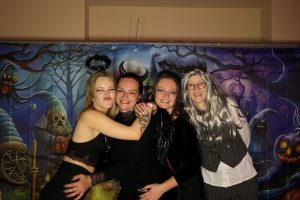 Halloween Volkshaus Meiningen 30.10.2025 – Volkshaus Meiningen – 30.10.2025 – Gäste feiern in der Eventschmiede Meiningen